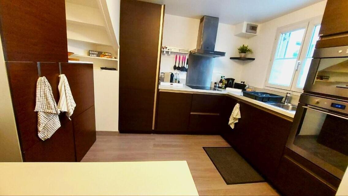 Appartement Familial Pour 6 Adultes Et 5 Enfants A 10 Min De Disney Bailly-Romainvilliers Exteriör bild