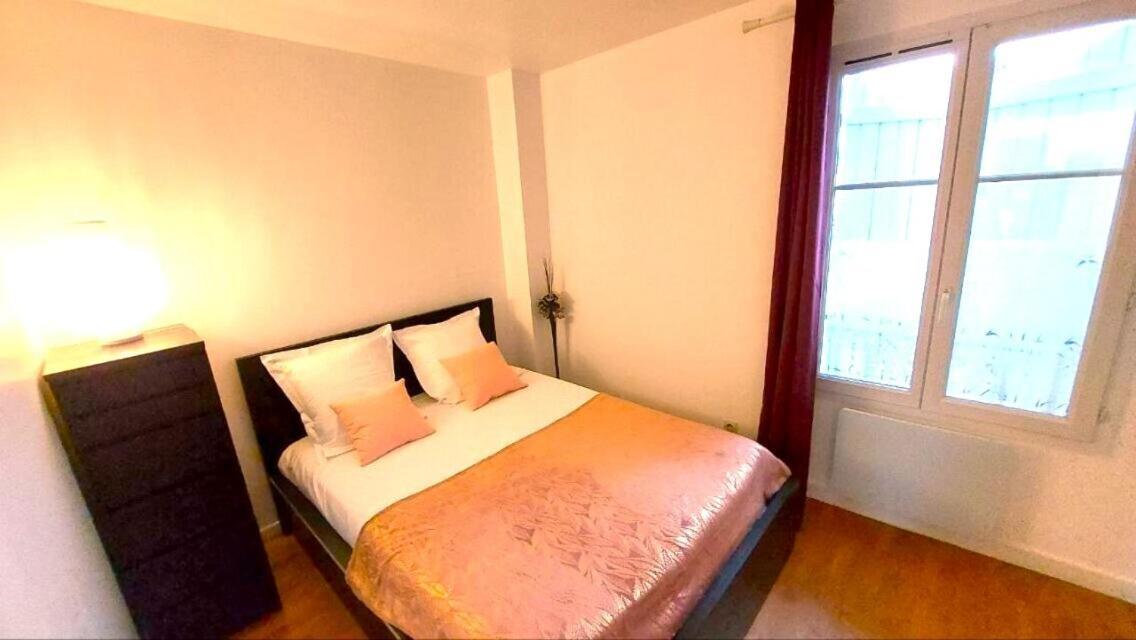 Appartement Familial Pour 6 Adultes Et 5 Enfants A 10 Min De Disney Bailly-Romainvilliers Exteriör bild