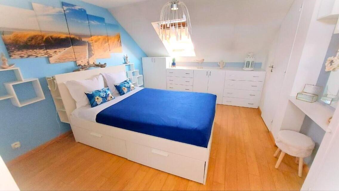 Appartement Familial Pour 6 Adultes Et 5 Enfants A 10 Min De Disney Bailly-Romainvilliers Exteriör bild